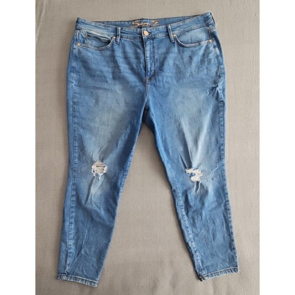 Seven7 Jeans Women's Size 20W (44x27) Blue Straight‎ Leg Lightly Distressed